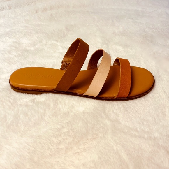 Madewell Slip-on Sandals. Size 7.5. - Picture 2 of 4